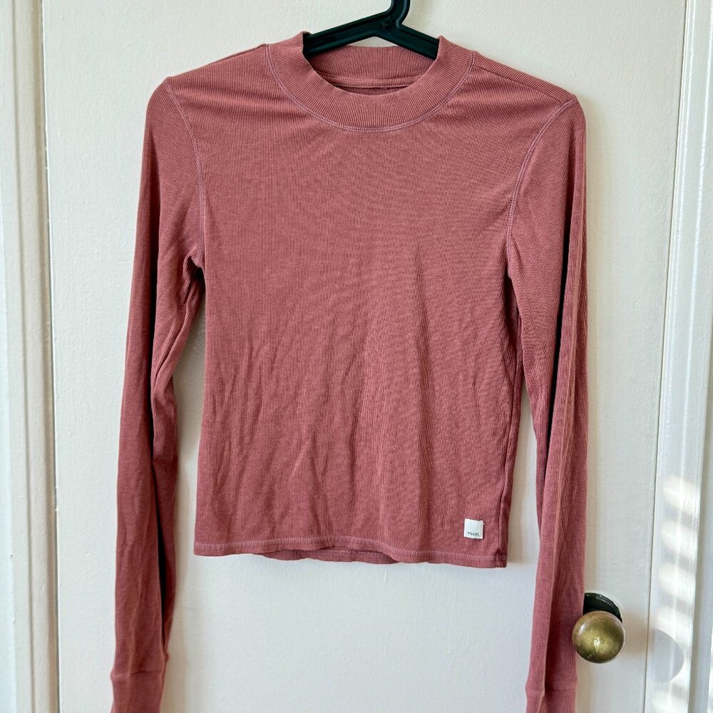 Vuori Mudra Long Sleeve Ribbed Crop Top - Rose - Size M
